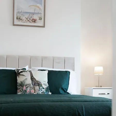 Modern Apartment Near Blyth Coast Sleeps 5 Exterior photo