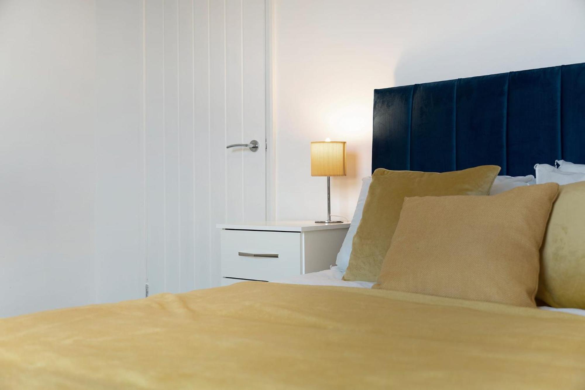 Modern Near Blyth Coast Sleeps 5 Apartment *